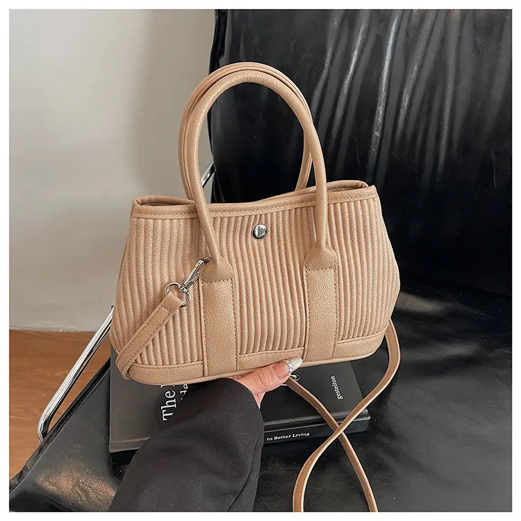 2025 Green Striped Shoulder Crossbody Bag for Women — feature 17