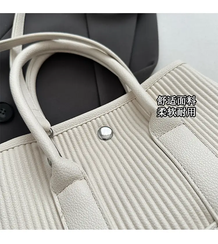 2025 Green Striped Shoulder Crossbody Bag for Women — feature 2
