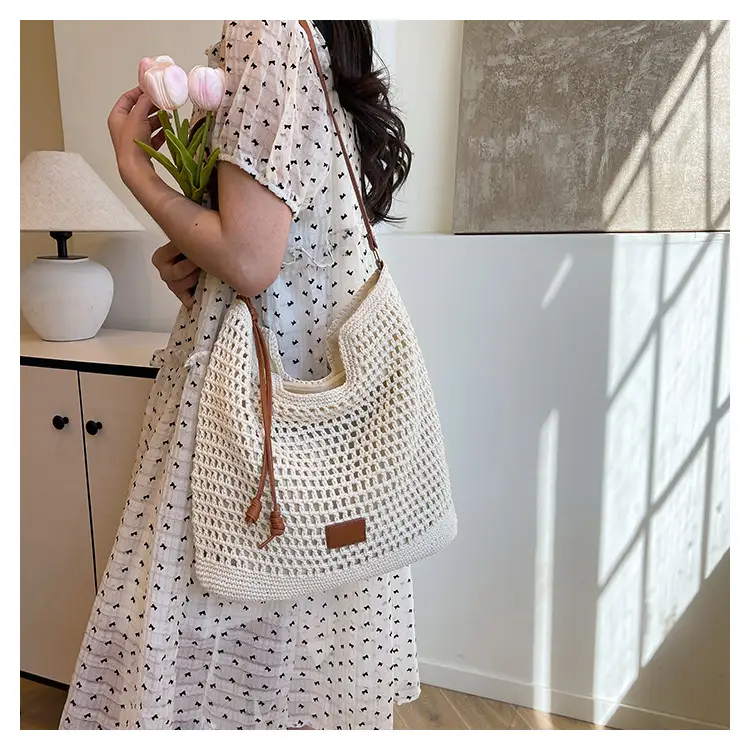 Hollow Woven Mori Style Tote Bag Large Capacity Brown — feature 14