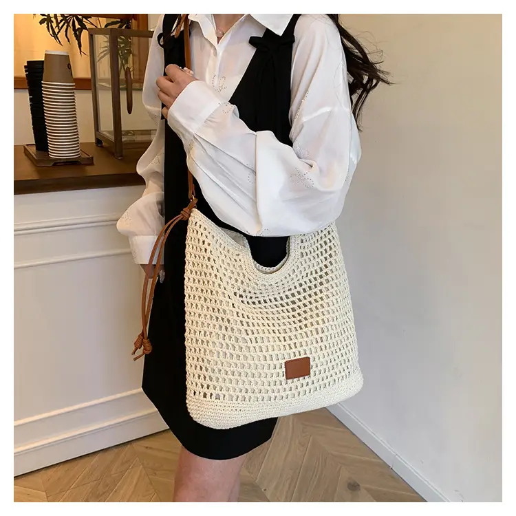 Hollow Woven Mori Style Tote Bag Large Capacity Brown — feature 17