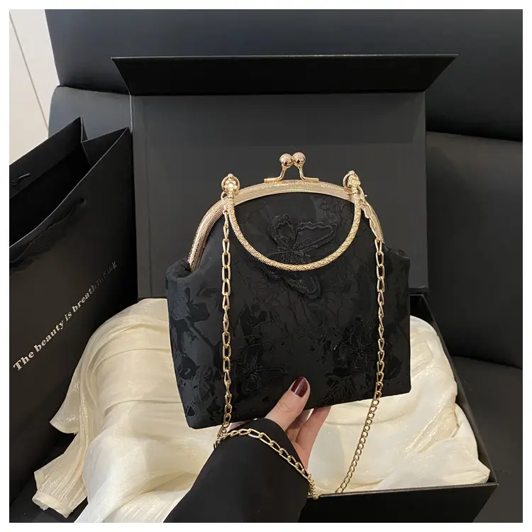 New Chinese Style Butterfly Cheongsam Bags 2025 — feature 20