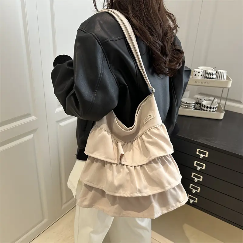 Women's Pleated New Tote Bag Korean Style Beige — feature 2
