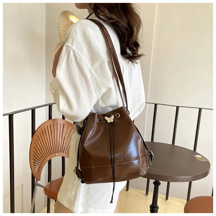 Fashion Western Bucket Bags Red Black Brown White — feature 11