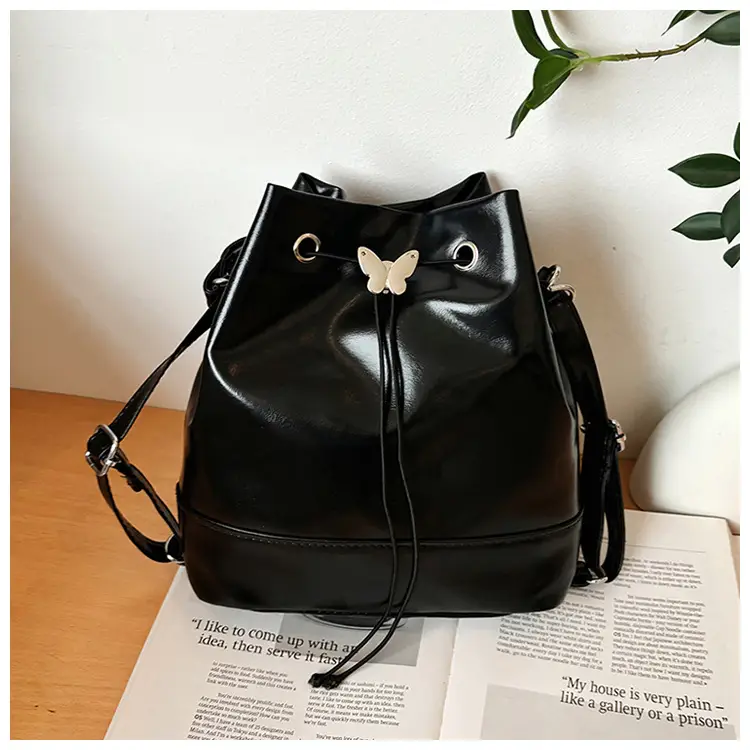 Fashion Western Bucket Bags Red Black Brown White — feature 16