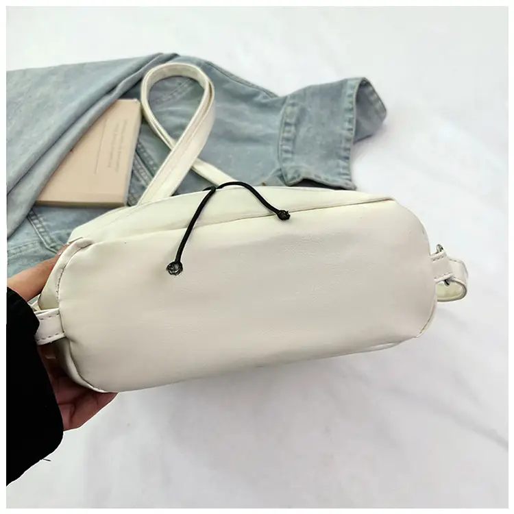 Fashion Western Bucket Bags Red Black Brown White — feature 28