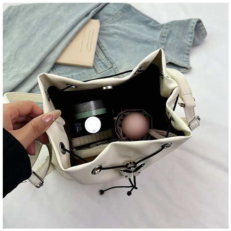 Fashion Western Bucket Bags Red Black Brown White — feature 30
