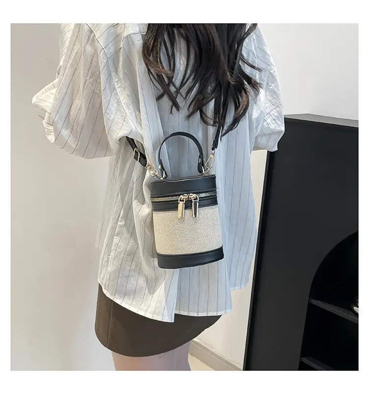 Women's Contrast Stitching Shoulder Bags 2025 Spring New — feature 19