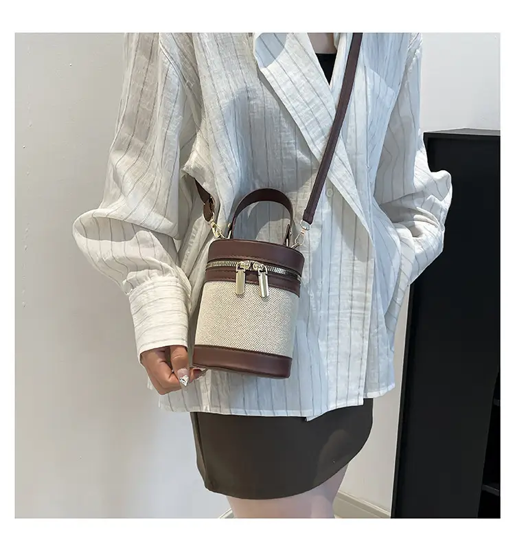 Women's Contrast Stitching Shoulder Bags 2025 Spring New — feature 20