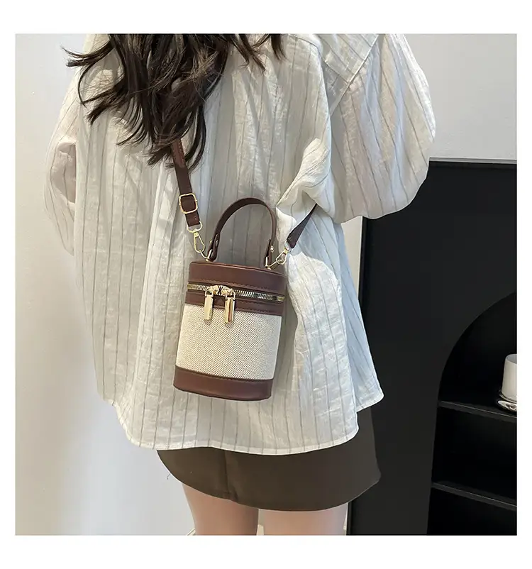 Women's Contrast Stitching Shoulder Bags 2025 Spring New — feature 21