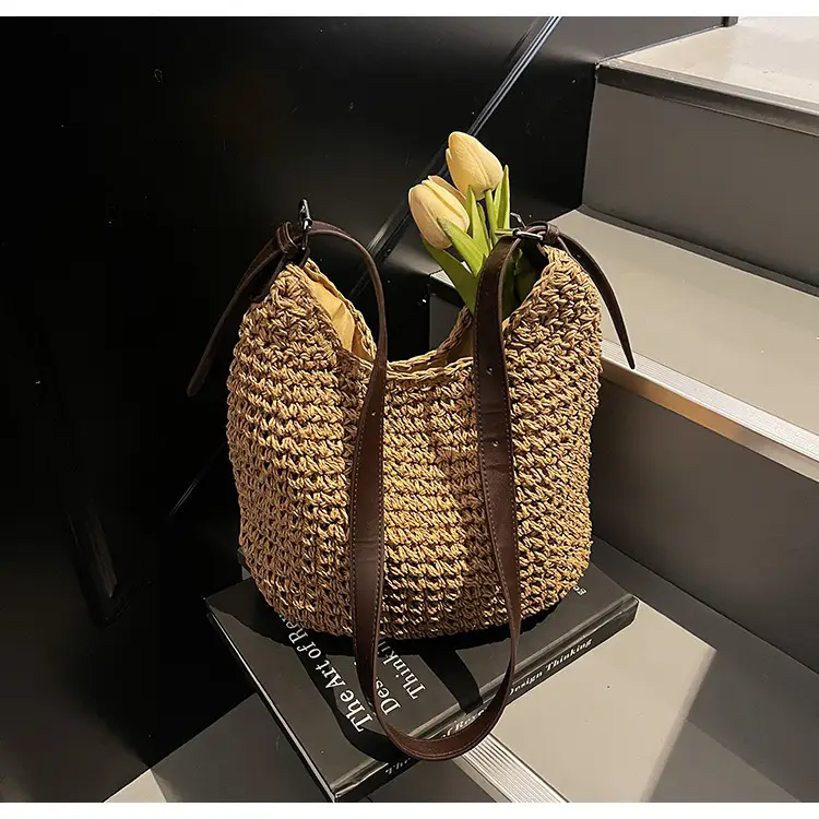 Women Straw Shoulder Bag Large Capacity 2026 — feature 13