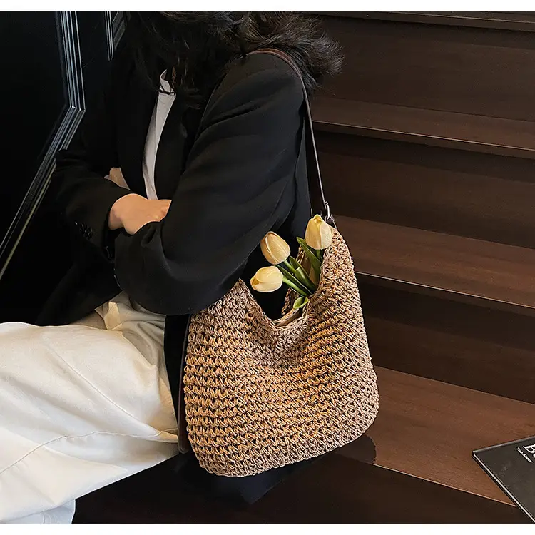 Women Straw Shoulder Bag Large Capacity 2026 — feature 35