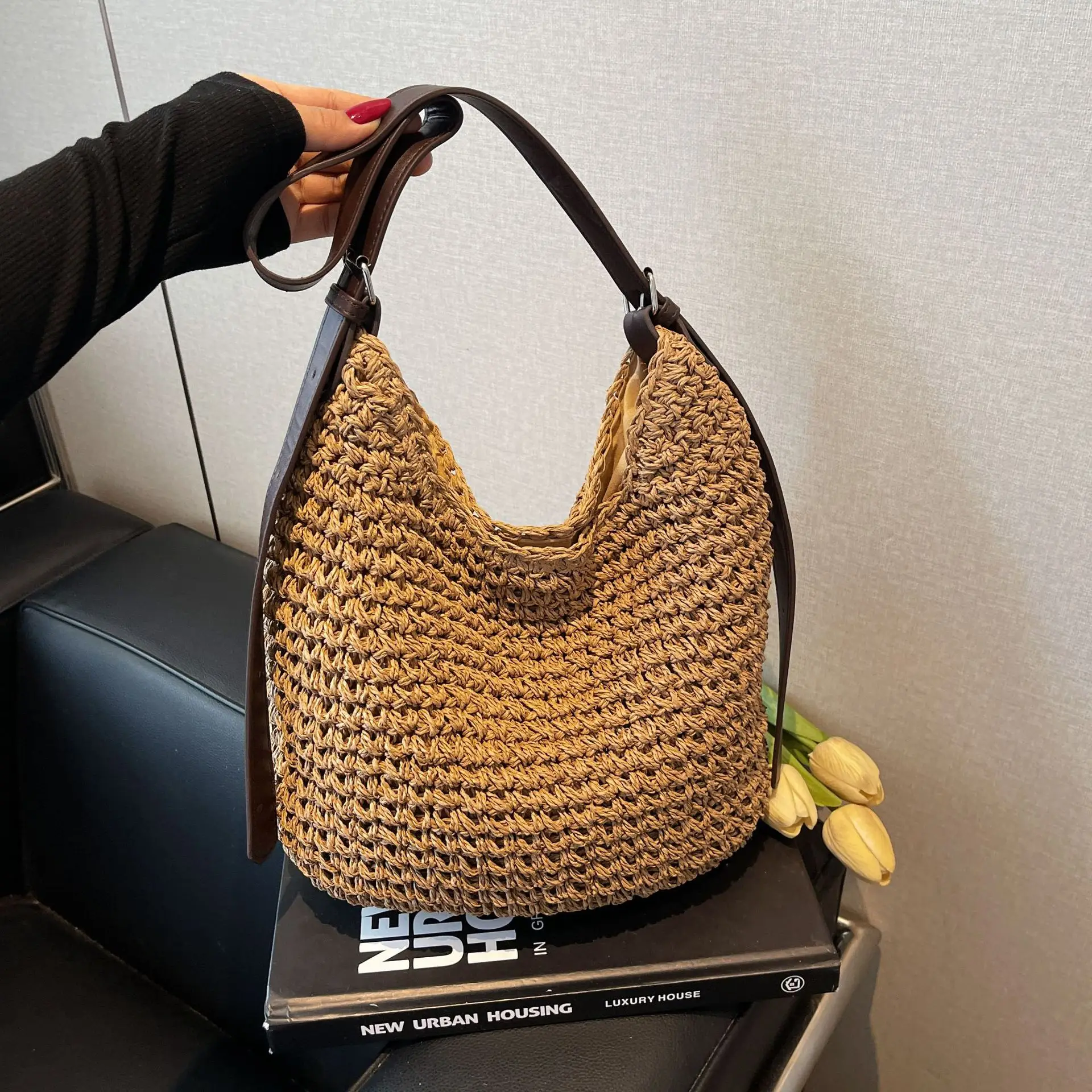 Women Straw Shoulder Bag Large Capacity 2026 - Image 2