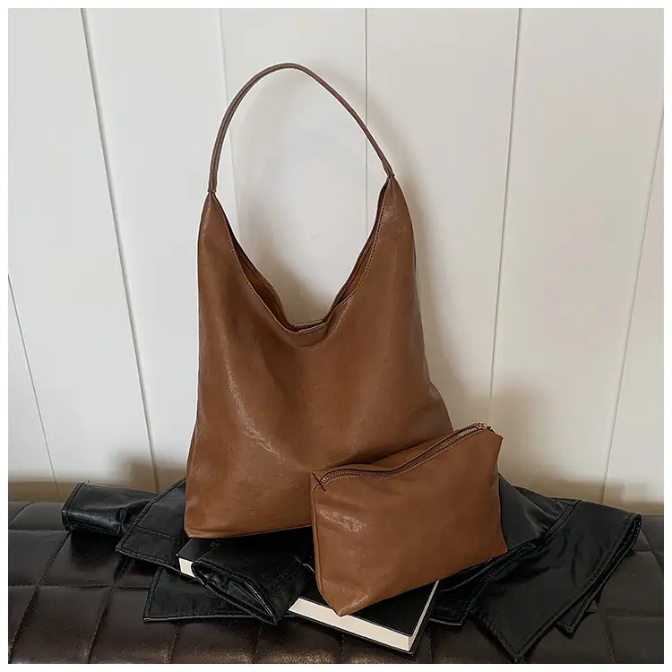 Brown Leather Tote Bag for Women Large Capacity Shoulder Bag — feature 2