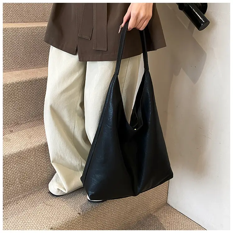 Brown Leather Tote Bag for Women Large Capacity Shoulder Bag — feature 21