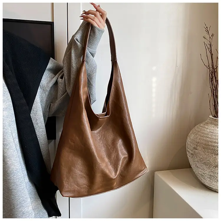 Brown Leather Tote Bag for Women Large Capacity Shoulder Bag — feature 26