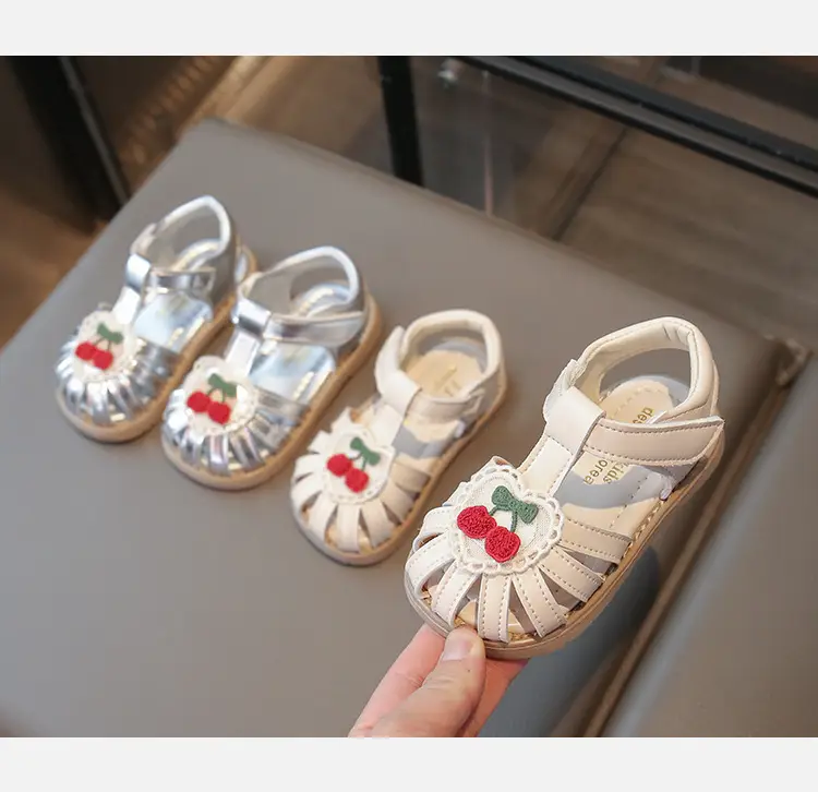 Baby Sandals Women's White Red Flower 2025 — feature 7
