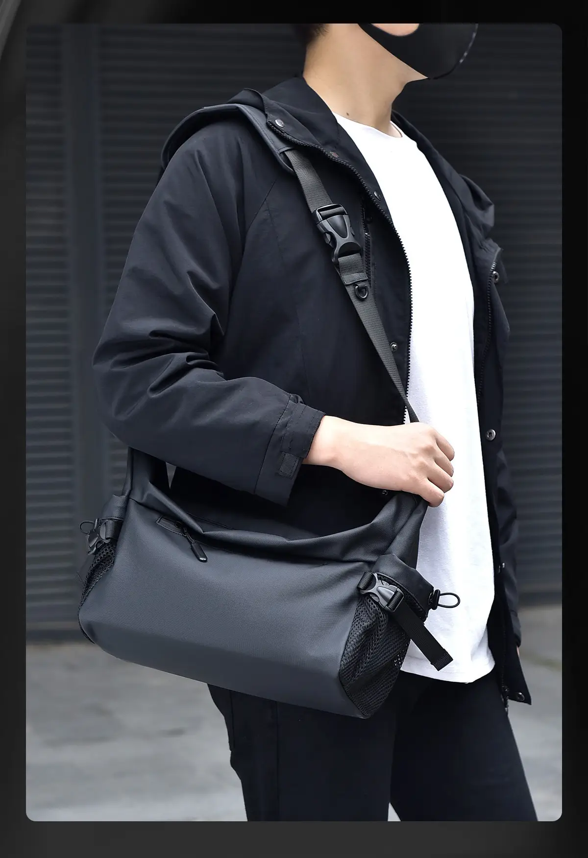 Men's Black Crossbody Shoulder Bag for Daily Use — feature 2