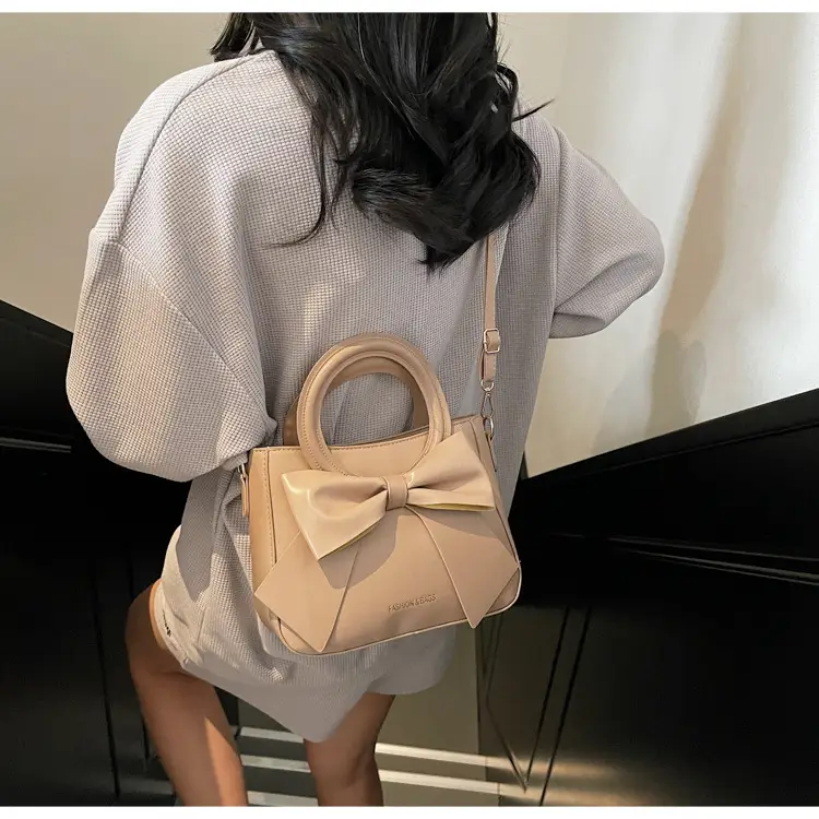 Light Blue Bow Tote Bag for Women Large Capacity Shoulder Bag — feature 24