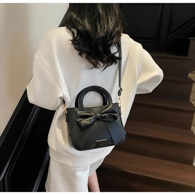 Light Blue Bow Tote Bag for Women Large Capacity Shoulder Bag — feature 37