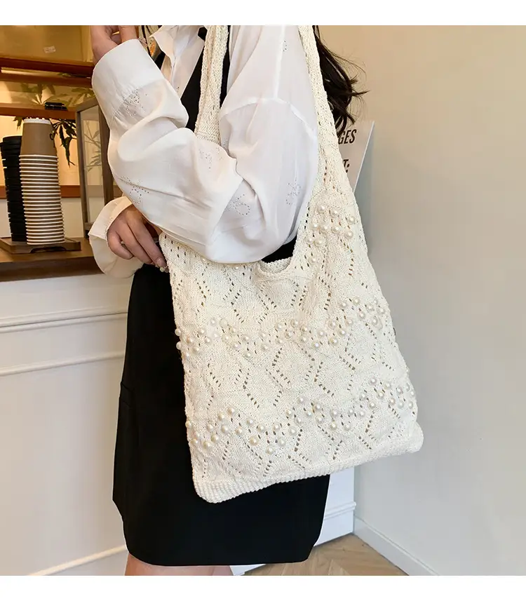 Women's Hollow Pearl Tote Bags 2025 Summer Large Capacity — feature 1