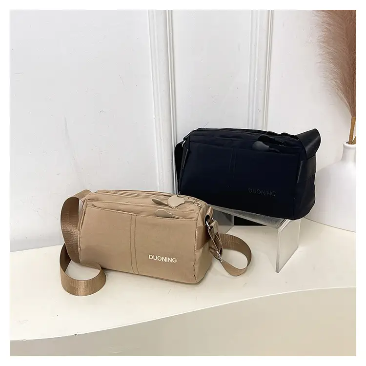 New Nylon Crossbody Bag Large Capacity Solid Color — feature 23