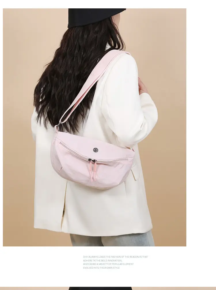 Black Nylon Crossbody Bag for Women Lightweight — feature 11