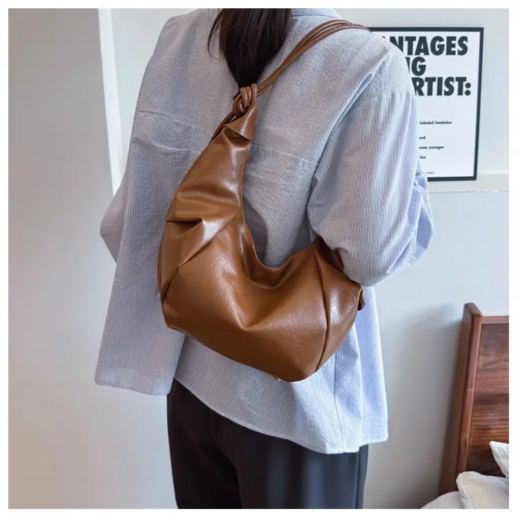 Women Vintage Brown PU Shoulder Bag — feature 11