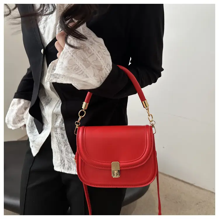 Red Korean Style Square Bag for Women 2025 — feature 21