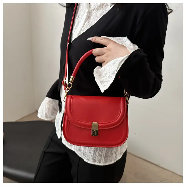 Red Korean Style Square Bag for Women 2025 — feature 23