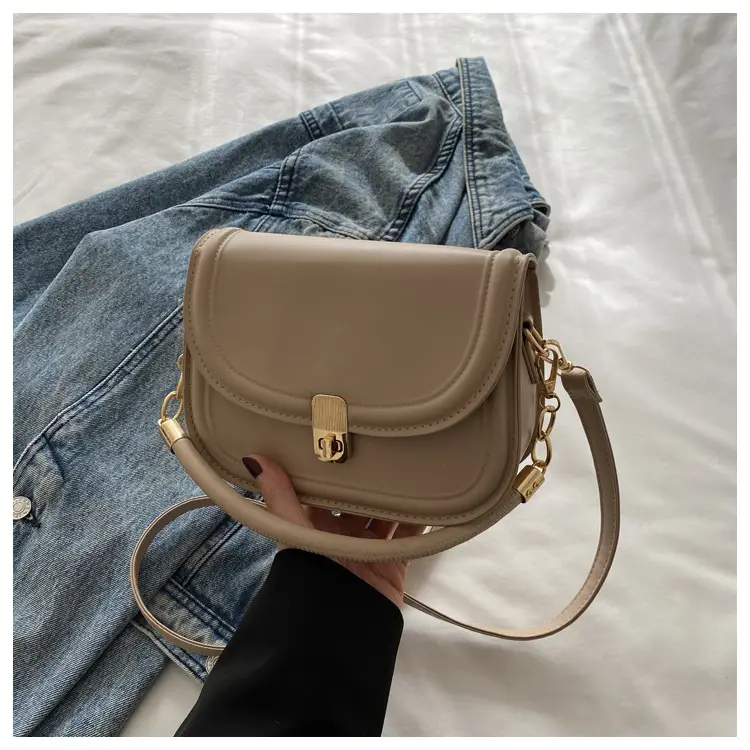 Red Korean Style Square Bag for Women 2025 — feature 28