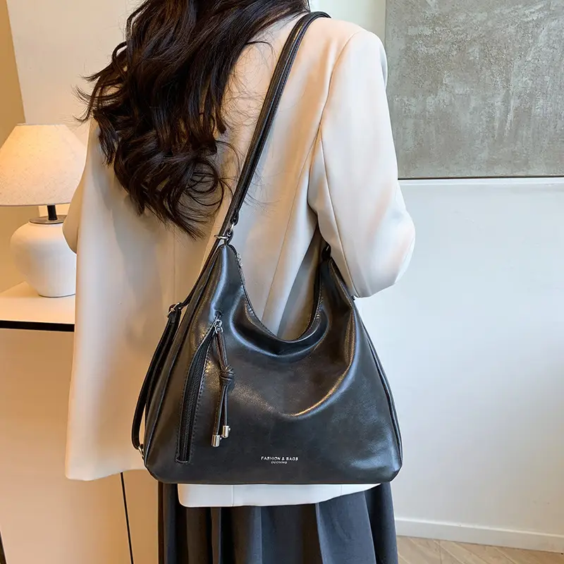 Retro Brown Leather Tote Bag for Women 2026