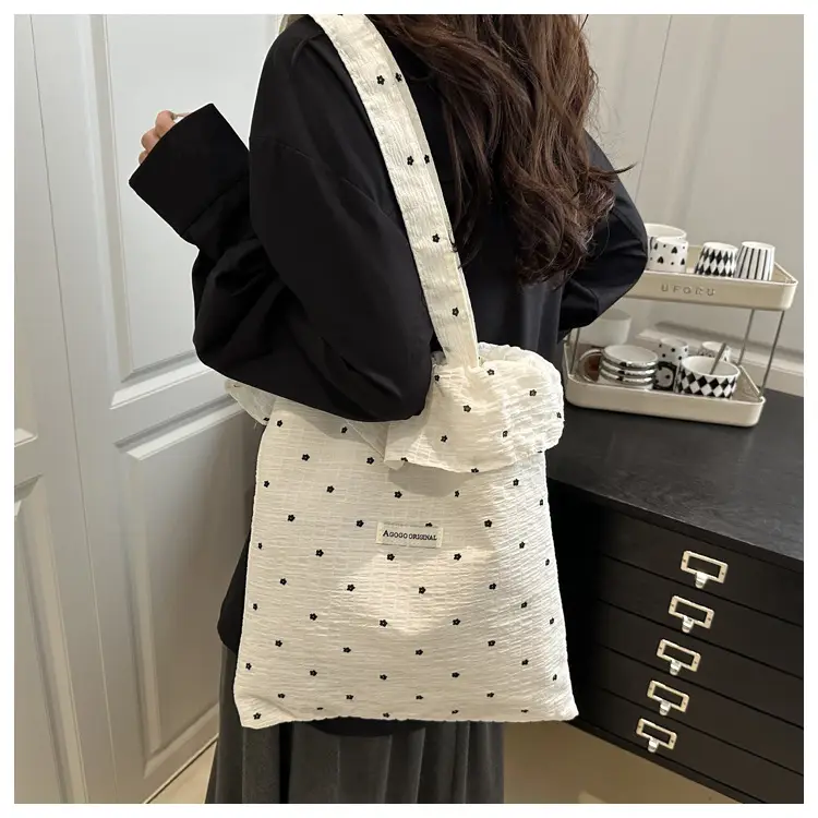 Fairy Ruffled Mesh Shoulder Bag Women White — feature 11