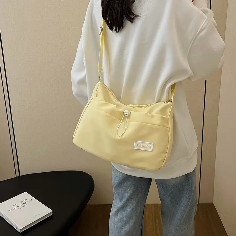 White Korean Travel Crossbody Bag for Men — feature 40