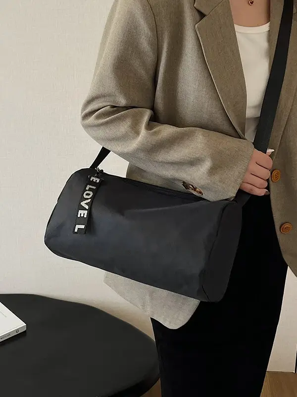 Love Black Crossbody Bag for Women Casual Travel - Image 4