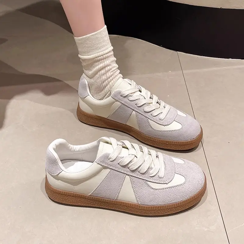 Thick-soled small white shoes women's 2025 new autumn thick-soled increased all-match casual sports board shoes lightweight breathable board shoes - Image 4