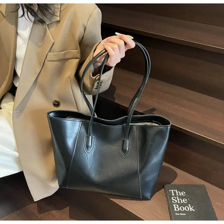 Large Capacity Tan Leather Tote Bag for Women — feature 17