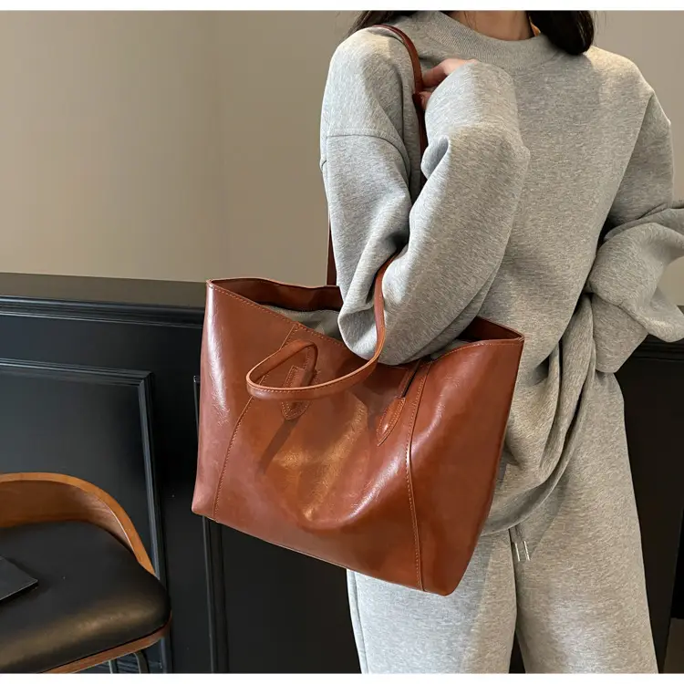 Large Capacity Tan Leather Tote Bag for Women — feature 18