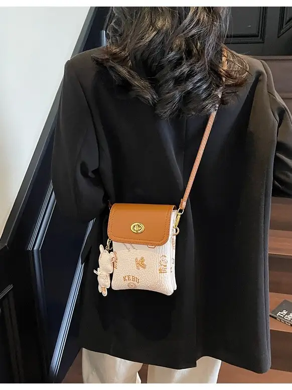 Korean Bear Crossbody Bag for Women Mini Mobile Bag