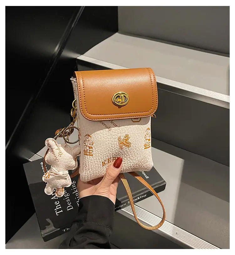 Korean Bear Crossbody Bag for Women Mini Mobile Bag — feature 1