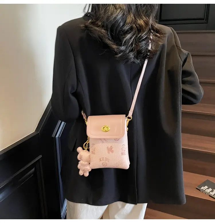 Korean Bear Crossbody Bag for Women Mini Mobile Bag — feature 14