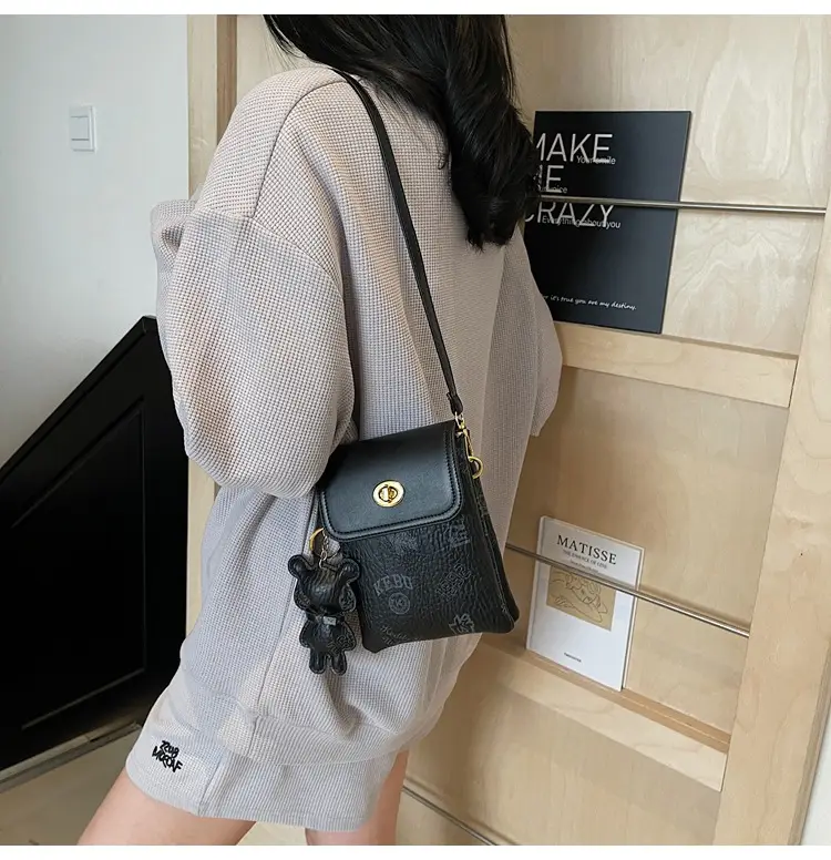 Korean Bear Crossbody Bag for Women Mini Mobile Bag — feature 21