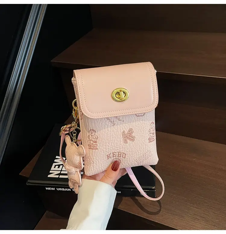 Korean Bear Crossbody Bag for Women Mini Mobile Bag — feature 32