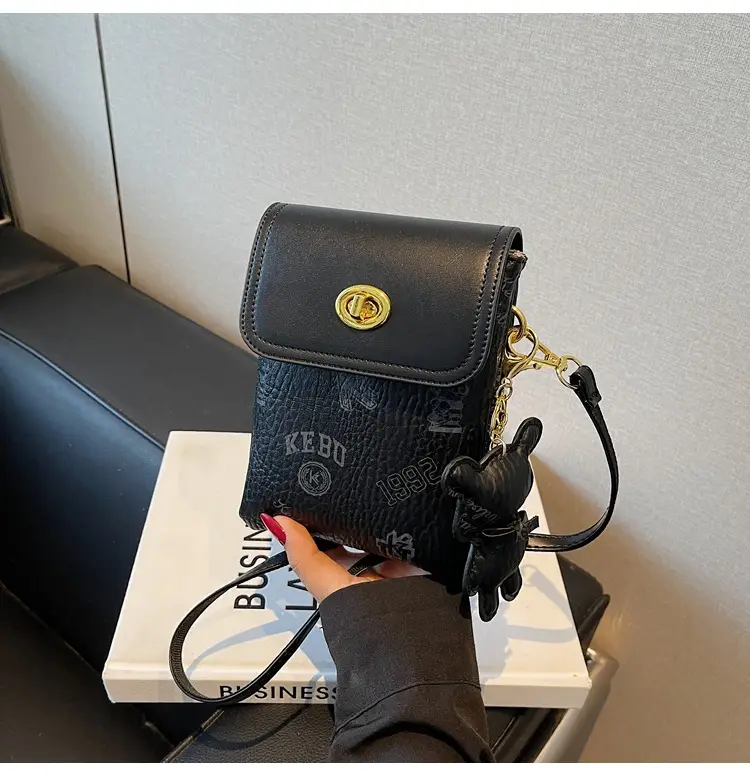 Korean Bear Crossbody Bag for Women Mini Mobile Bag — feature 37