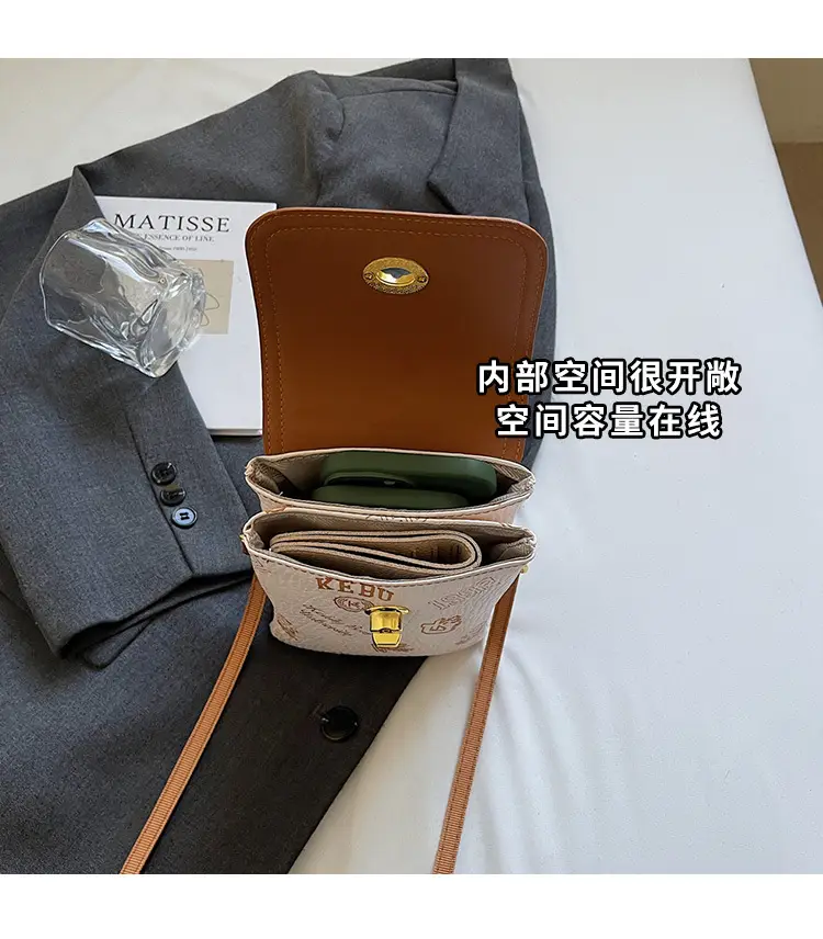 Korean Bear Crossbody Bag for Women Mini Mobile Bag — feature 7