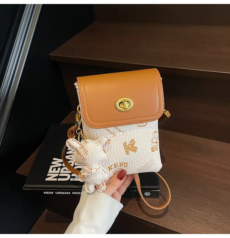 Korean Bear Crossbody Bag for Women Mini Mobile Bag