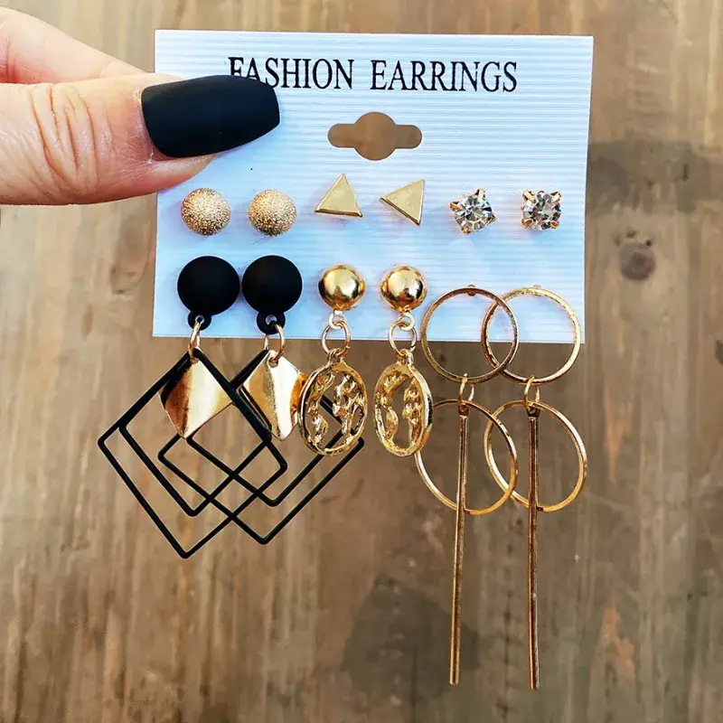 Retro Imitation Earrings Set 5 Pairs Gold Black - Image 3