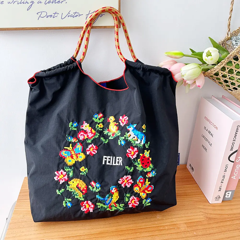 2025 Embroidered Japanese Style Women's Tote Bag — feature 15