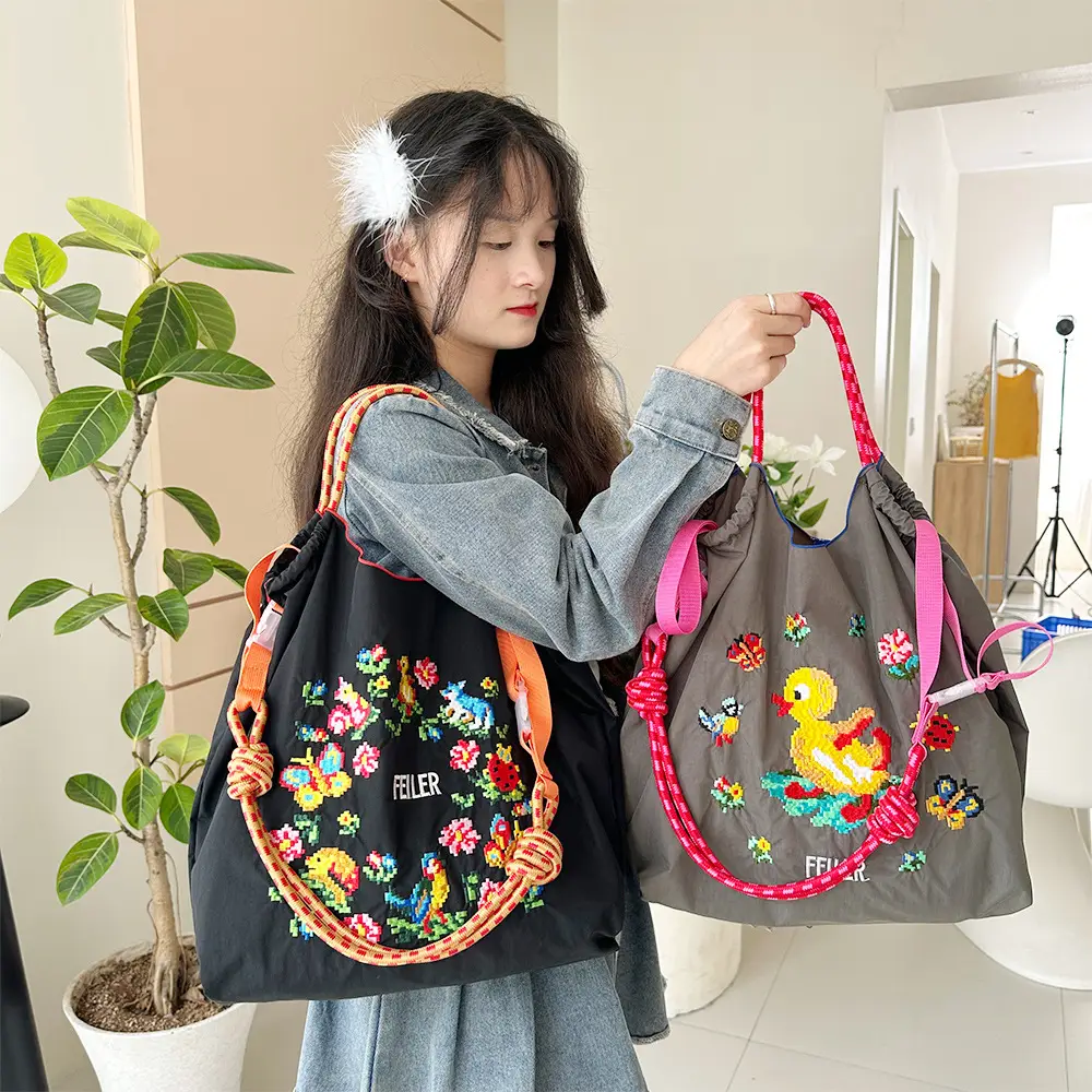 2025 Embroidered Japanese Style Women's Tote Bag — feature 7
