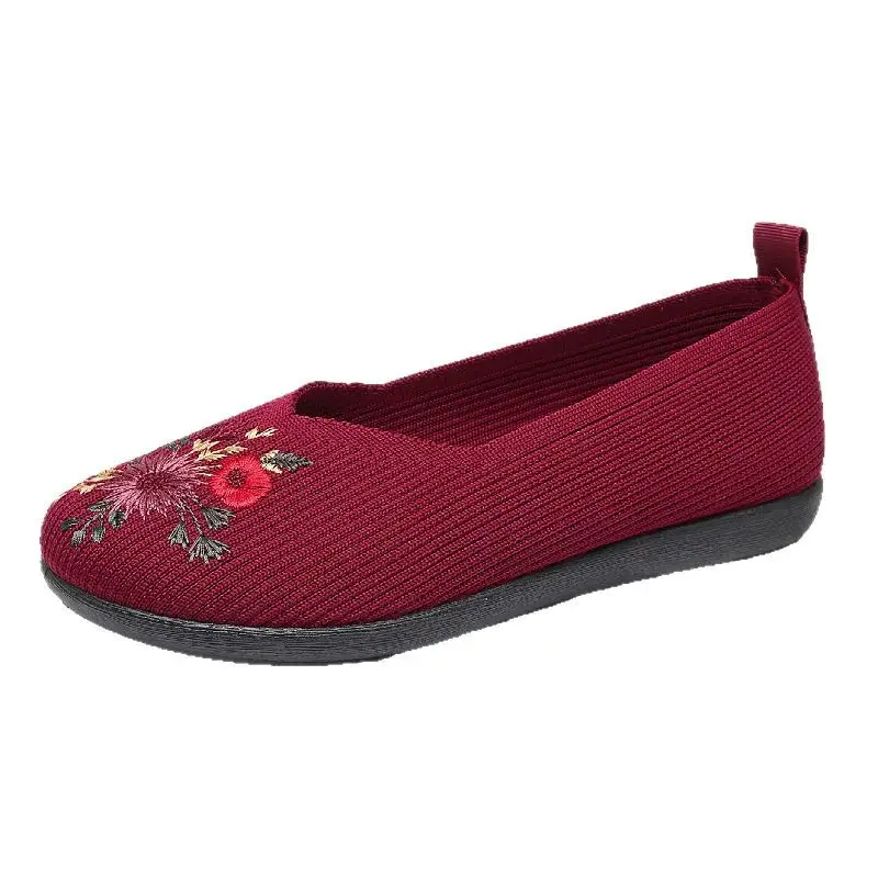 New Spring and Autumn Old Beijing Cloth Shoes Women's Single Shoes Non-slip Soft Sole Comfortable Middle-aged and Elderly Embroidered Fly-woven Breathable Single Shoes