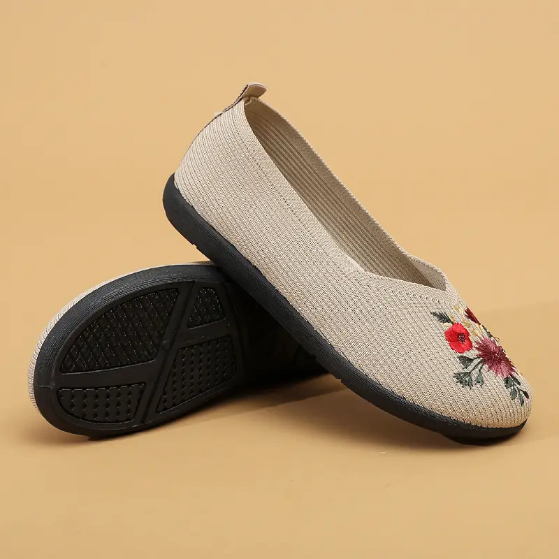 New Spring and Autumn Old Beijing Cloth Shoes Women's Single Shoes Non-slip Soft Sole Comfortable Middle-aged and Elderly Embroidered Fly-woven Breathable Single Shoes — feature 10
